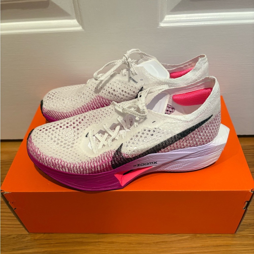 NIKE ZOOMX VAPORFLY NEXT 3 - NWT - W8/M6.5 - Picture 2 of 2